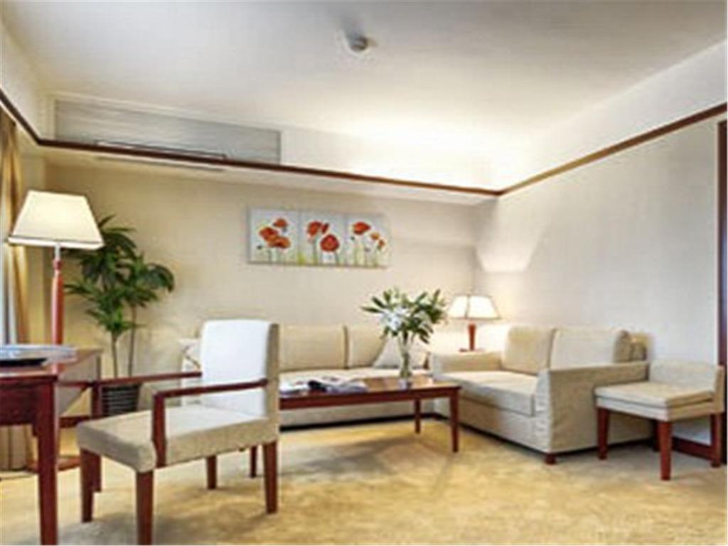 Beijing Starmoon Hotel Exterior photo